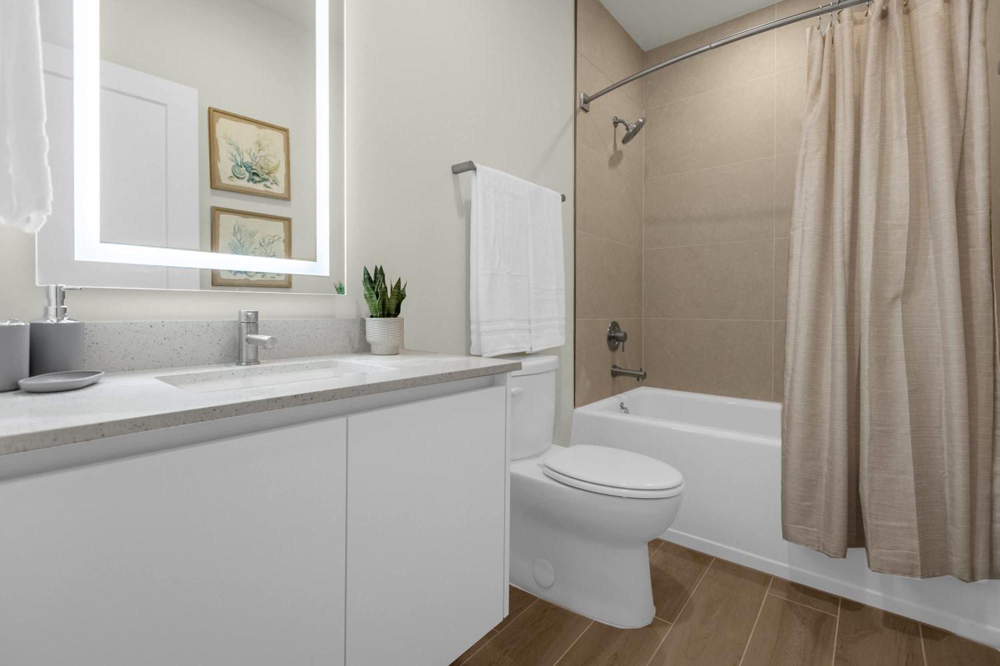 Upstay - Modern Family Townhome With Pool Ferienhaus