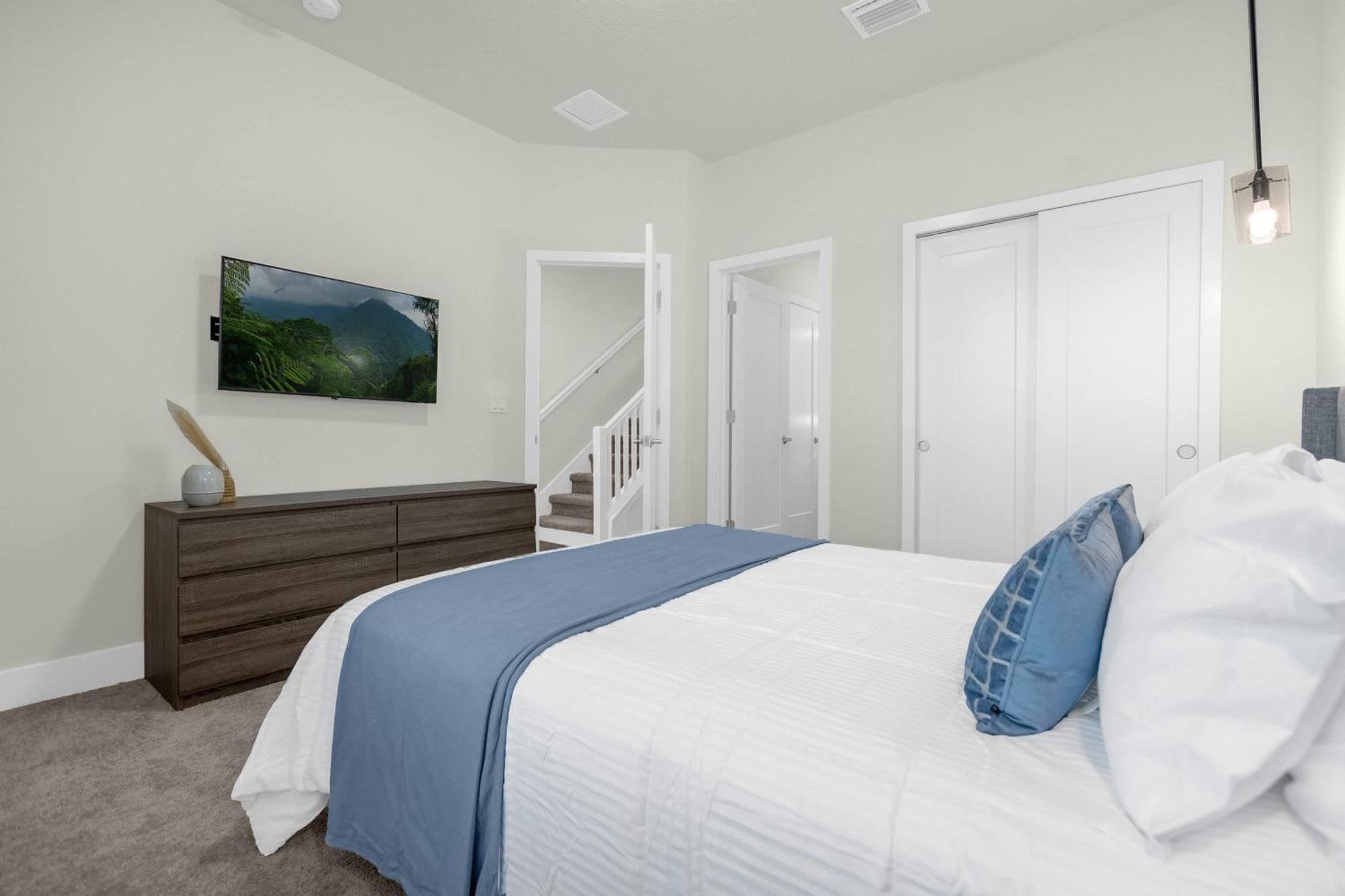 Ferienhaus Upstay - Modern Family Townhome With Pool *